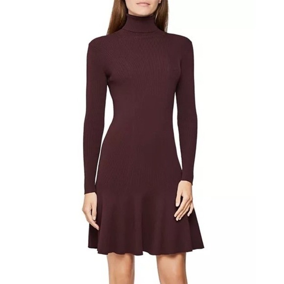 Reiss Mimi Ribbed Berry Knit Turtleneck Dress Small Fluted Hem Chic Minimalist - Picture 2 of 9